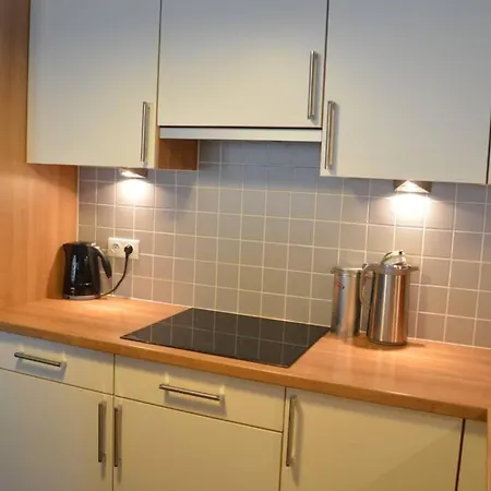 Nieuwbouwappartement Met Zeezicht In Bad アパート コクセッド